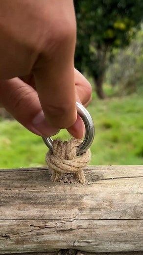 232K views · 1.4K reactions | Wow, Super Simple Knot! #knot #rope #knotting #knottutorial #reels #diy #usa | Knot Tricks | Facebook