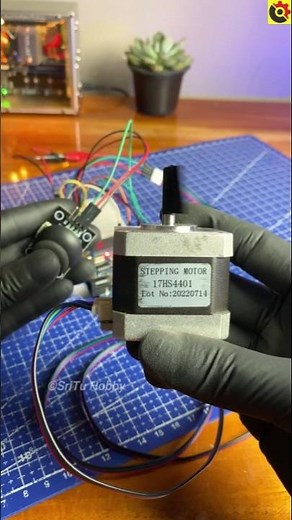 Nema 17 Stepper Motor Control Using A4988 Driver #arduino ‪@sritu_hobby‬