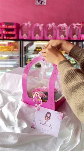 Rekomendasi kue special hari ibu🥰 Di jamin pasti ibu kalian suka banget di kasih satu ini🥰🥰🥰 #hariibu22desember #firal #lampung #wayhalimbandarlampung #beranda