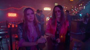 Tina Fey, Nicki Minaj sing about friendship in cut 'SNL' sketch