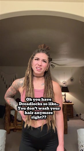 Ignorance is bliss ✨ For those who do not know or are unaware of just how HIGH maintenance and the constant upkeep on dreadlocks are and can be 👇🏽 Maintaining dreadlocks involves a consistent routine focusing on keeping them CLEAN, moisturized, and protected. This includes regular washing, proper drying, and using products that won’t cause residue build-up. Additionally, techniques like palm rolling and crocheting can help with tidying and tightening each individual dreadlock ☺️ A persons life