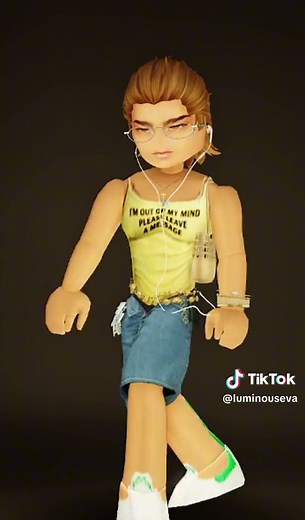 Masculine Guy Face Head in Roblox