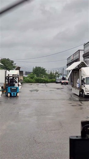 영업소 도착 부엉이 애타게 기다리고 있습니다 ~^^