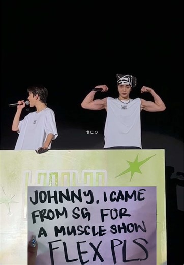 i will be insufferable for the next few weeks because this is all i will talk about im afraid.. 😩😩😩 #JOHNNY #NCT127 #THEMOMENTUMinBKK_DAY1 #NCT127_NEOCITY_THE_MOMENTUM_BKK #NCT127_NEOCITY_BANGKOK_THE_MOMENTUM @NCT Official