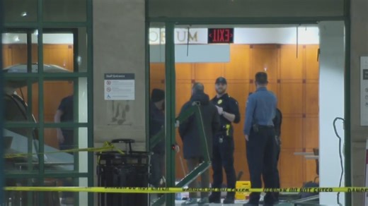 Minivan slams into UPMC Shadyside Hospital building