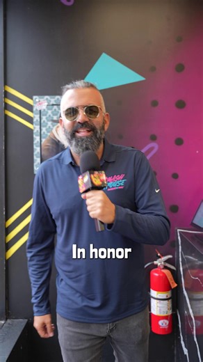 In Honor of Reb Shayale of Kerestir Known for opening his home and heart to all, Reb Shayale never let anyone go hungry. In his memory, Smash House is proud to continue that legacy — offering families in need a complimentary dinner through our Smash House Family Nights program. Because true blessing is found in sharing food, kindness, and community. 🍔❤️ “Reb Shayale fed bodies and souls — we’re honored to follow his example.” | Smash House Burgers