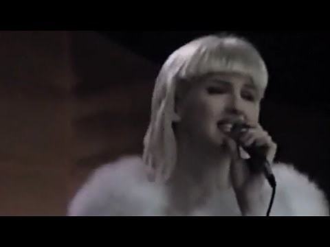 JELENA KARLEUSA - OGLEDALCE (LIVE) | DANI ESTRADE, 1995.