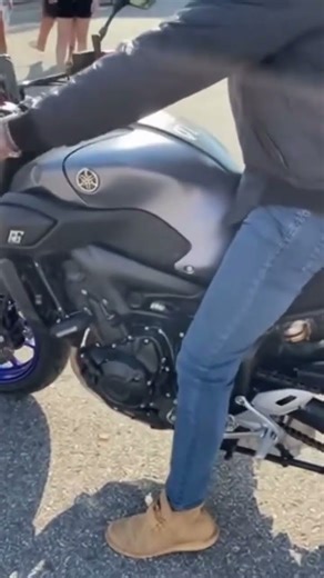 MT-07 Revs for the Ladies 😎🏍️💨