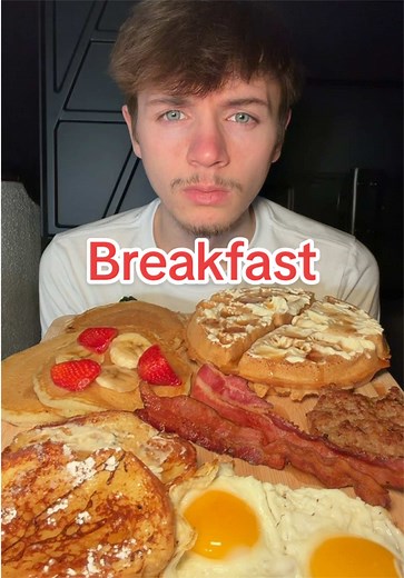 @Village Inn Cedar Valley breakfast #fyp #mukbang #review #mukbangasmr #breakfast