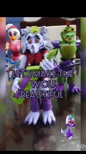 Repainting Roxanne Wolf Custom Figure | FNAF Security Breach