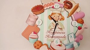 Kitchen Wall Clock, Baking Themed Swinging Wall Clock, Kitchen Décor with Spoon Whisk Pendulum, Gift for Bakers Decorative Cafe Decor