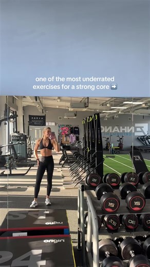 Adding weight to your core workouts >> #coreexercise #abworkout #hyroxtraining #personaltrainer