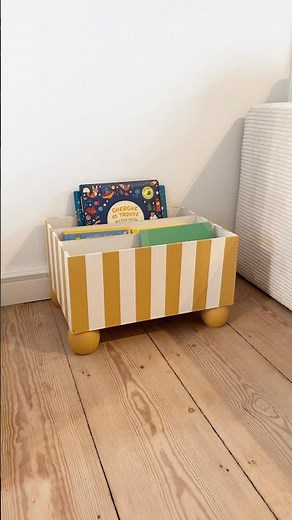 IKEA Hack - I transform a Moppe cabinet into a small bookcase 📚