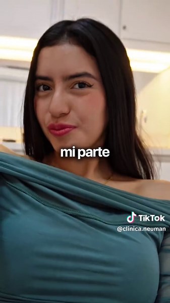 ¡Acompáñame a vivir una sesión de blanqueamiento dental con la Dra. Fiorella en Clínica Neuman! ✨🦷 Mira todo el proceso y el increíble resultado final 😍 Si tú también quieres lucir una sonrisa radiante como la mía, agenda tu cita en el link de su perfil. ¡Nos vemos! 👋🏻 #BlanqueamientoDental #SonrisaPerfecta #clínicaneuman