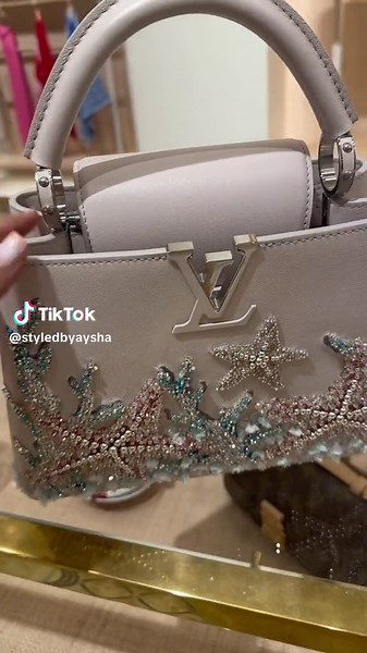 ‏This LV mermaid bag is a masterpiece @Louis Vuitton