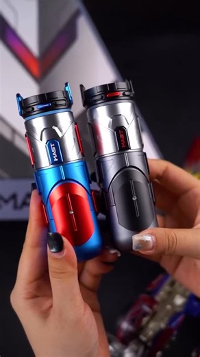 PMU Supply Shop - Penny Peng on Instagram: "🔥 UNBOXING RACER PRO ARMORED EDITION Two cyber hues to elevate your look—every shade oozes futuristic flair. 🔋 Dual batteries + rapid-charging dock Non-stop runtime, no corners cut. 📦 Enhanced kit with limited-edition stickers Small details that grab all the attention. #pmumachine #pmupen #tattoomachine #wirelesspmumachine #rotarytattoomachine #tattoopen #pmudevice #pmumachinepro #pmumachinetech #pmumachinereview #pmutool #digitalpmumachine #cordles