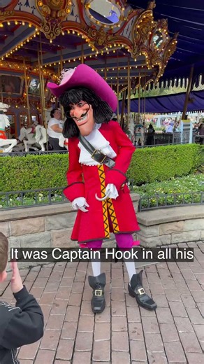 Disneyland Fantasyland Captain Hook