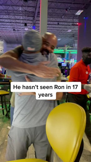 I surprised him AGAIN!! He’s too easy. @t_vol_cowboy #PepsiApplePieChallenge #surprisesarethebest #viral #reunited #usaf #ClearGenius