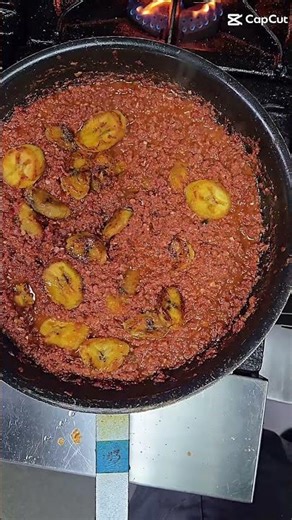 hoy hice algo clásico que me recuerda mucho mi niñez aquí en Puerto Rico le decimos a caballo #chef