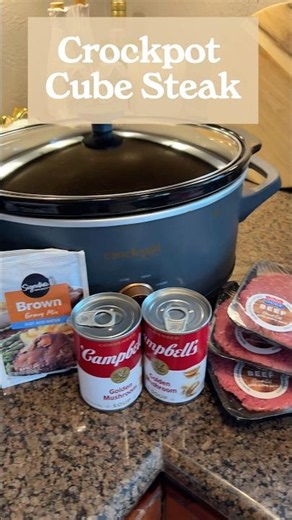 🥩 A nostalgic dinner that we love! This cube steak recipe preps in minutes in the crockpot.