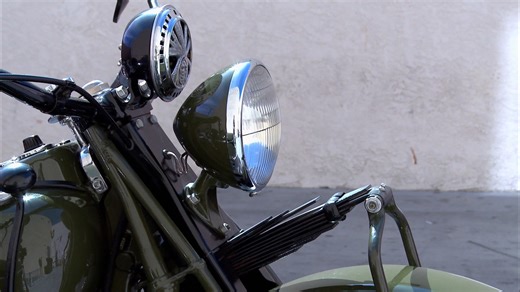 1.2M views · 15K reactions | Corey brings in an expert to give his option on a classic 1940s Indian Chief with sidecar. | Pawn Stars on History | Facebook