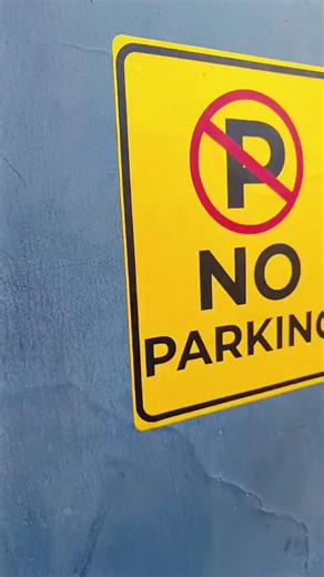 Avoid No Parking Tickets with Clear Signage Awareness