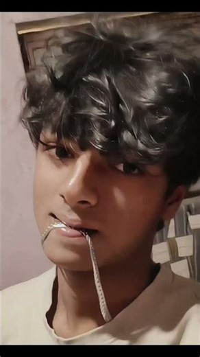 Messy hair, don't care! 🌪️✨ #shorts #aesthetic#glowup#model