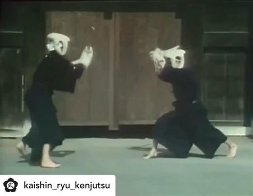 KenjutsuWorld on Instagram: "Reposted • @kaishin_ryu_kenjutsu Vintage footage of practitioners from the Nen Ryu school in Maniwa, Japan. Before the development of modern kendo many ryu-ha had their own versions of protective equipment. Their training swords in particular are made from lengths of split bamboo wrapped in canvas or hide."