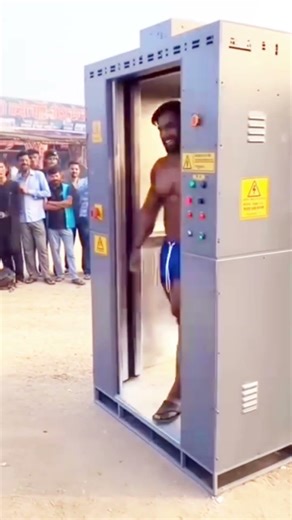 Instant muscles 😂🙌🏻☠️🏋️ #gym #trend #building #motivation #trendingnow #goviral #fyp #trendingpost