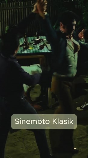 30K views · 660 reactions | Erap & Da King Rare Dance! #fyiシ゚viralシ #FYI #cinema #filipino #movie #movies #movietime #movieclips #MovieMagic #moviereview | Sinemoto Klasik | Facebook