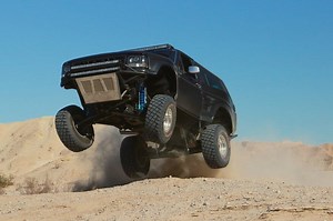 1978-1996 Full Size Ford Bronco Off-Road Race Prerunner Feature Builds