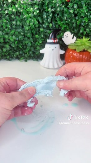 DIY Blu Tack Slime Recipe Without Glue or Borax