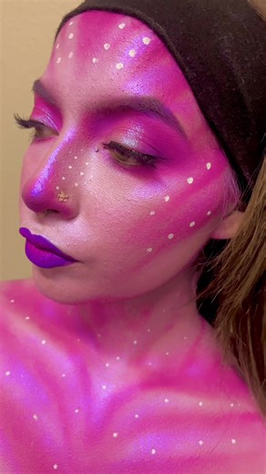 👽 Glam from another planet 👽 A little alien, a little chaos, and a lot of sparkle 💕 Alsooo… I filmed this in HD without realizing, which removed some of the color from the neck, nose and added texture 😅 now I can’t tell if I love it or hate it. What do we think — yay or nay? 💫 Model: @_azalyagonzalez Makeup by me, Megan Martinez ✨ Products used: 💎 Highlighter: Orion (Iridescent Multi-Chrome Collection) 🎨 Eyeshadow (lid): Ballerina (Pastel Chrome Collection) 🌈 Glitter: Euphoria (Multi-Chr