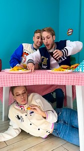 1.6M views · 7.9K reactions | Diez under the table | La La Vida | Facebook