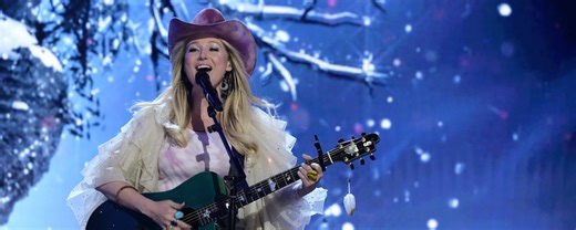 Jewel Sings ‘The Story’ for Alaska on ‘American Song Contest’
