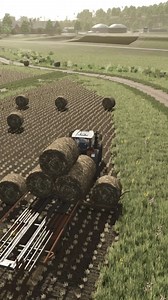 Collecting poplar bales with a self-loading trailer. 💪🚜 #FarmingSimulator #tractor #forestry #agriculture #FS25 | Mazarat Gaming