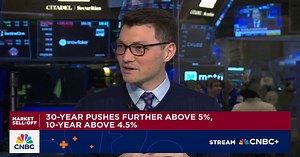 Charles Schwab's Kevin Gordon: 'Idiosyncratic risk' for certain companies will be dominant theme