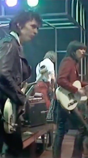 'Tattooed Love Boys' on Alright Now, 1980. #Pretenders #80sMusic