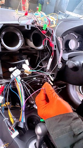 #nissan note radio conversion