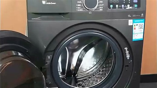 洗得干净，操作方便，洗衣烘衣都省心！XX品牌洗衣机，搭载智能烘干技术，一键解决晾晒难题。梅雨季衣物不再潮湿异味，宝宝衣物也能快速洗净烘干，即洗即穿更安心。