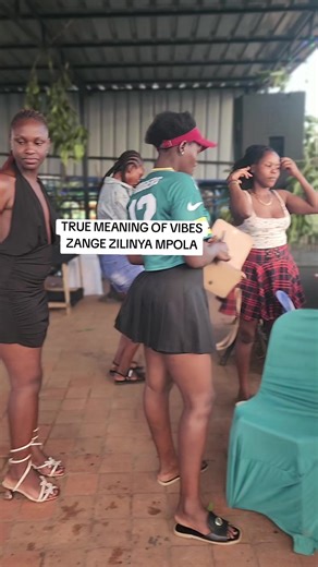 TRU MEANING OF VIBES ZANGE ZILINYA MPOLA! #HAPPYPEOPLEPOOLPARTY #kampala_tiktokers #FORYOUPAGE #TRENDING