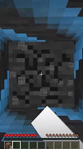 Survive the expanding Minecraft world border challenge