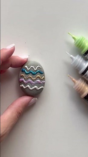 Steine bemalen mit 3D-Effekt: Schöne Sommer-Bastelidee für Kinder! ☀️