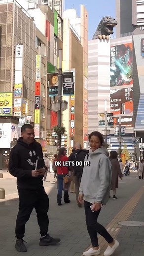 47K views · 1.7K reactions | Sketching a stranger in Tokyo  | Rodrigues Fan | Facebook