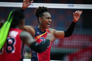 Women's smartest volleyball dinks!