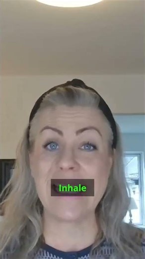 Stop letting your mornings *happen* to you. 🤯 That grumpy feeling? It might be a simple choice y...