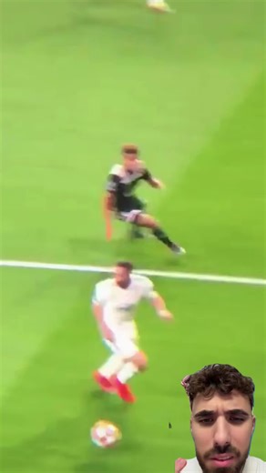 David Neres: Napoli Football Highlights and Skills