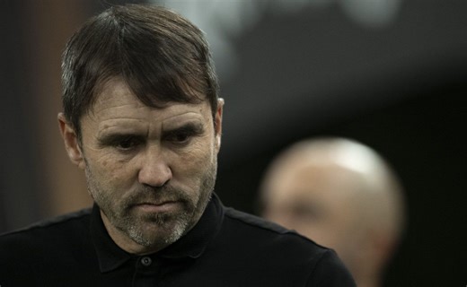 Isso está acontecendo e não estão NADA felizes: Coudet tem situação EXPOSTA no Internacional e choca torcida