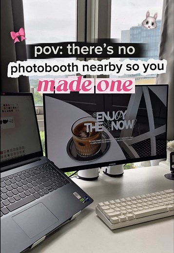 Create Fun Memories with Our Online Photobooth