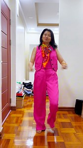 406K views · 11K reactions | အန်တီပြည့်ရဲ့ ဖက်ရှင် တစ်ပေါက် 來 သွားရှုပ်လို့တော့မရဘူးဗျ  သူ့ဟာသူတောင်ရှင်းမရဘူးဖြစ်နေတာ  #janjancaraccessories #janjan #Pyae #ဖက်ရှင် | JanJan Car Accessories | Facebook